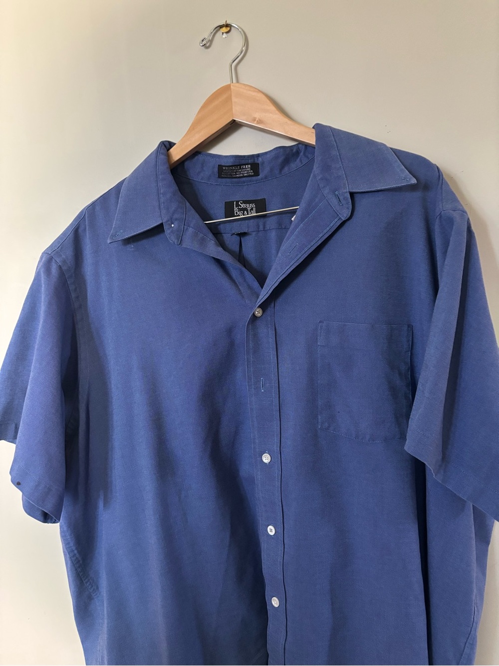Levi Strauss Blue Short-Sleeve Casual Button-Down Shirt